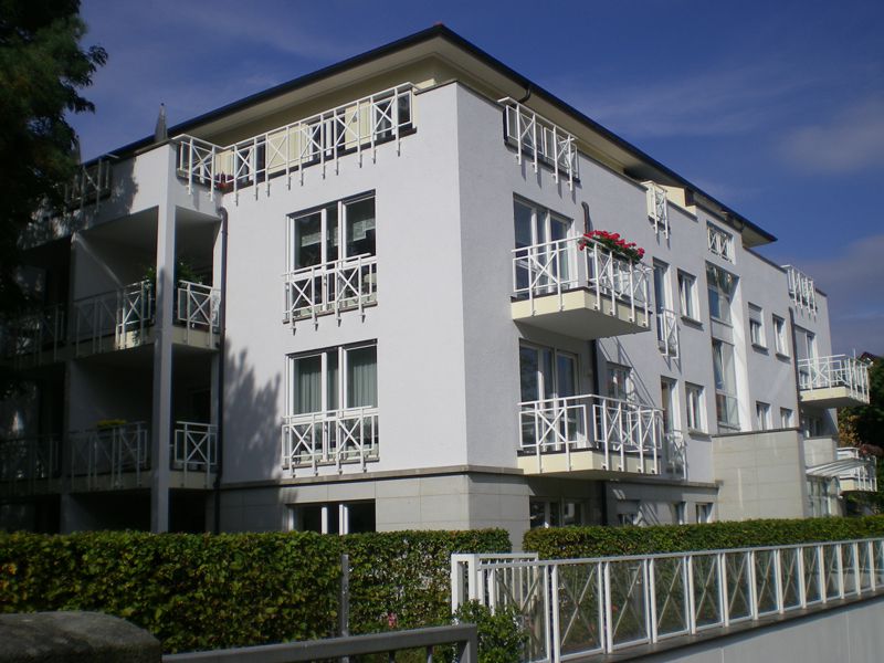 Mehrfamilienhaus